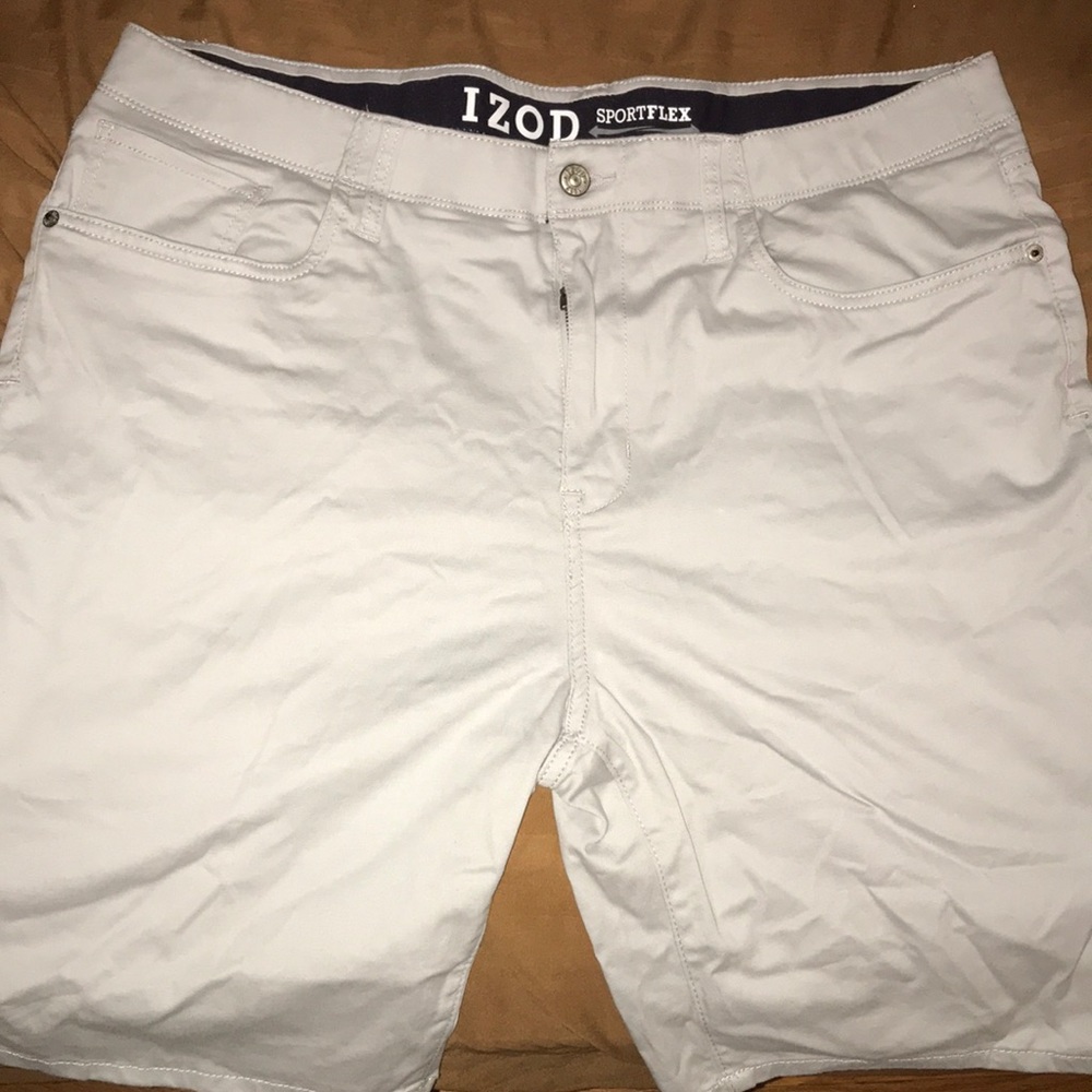 Khaki shorts